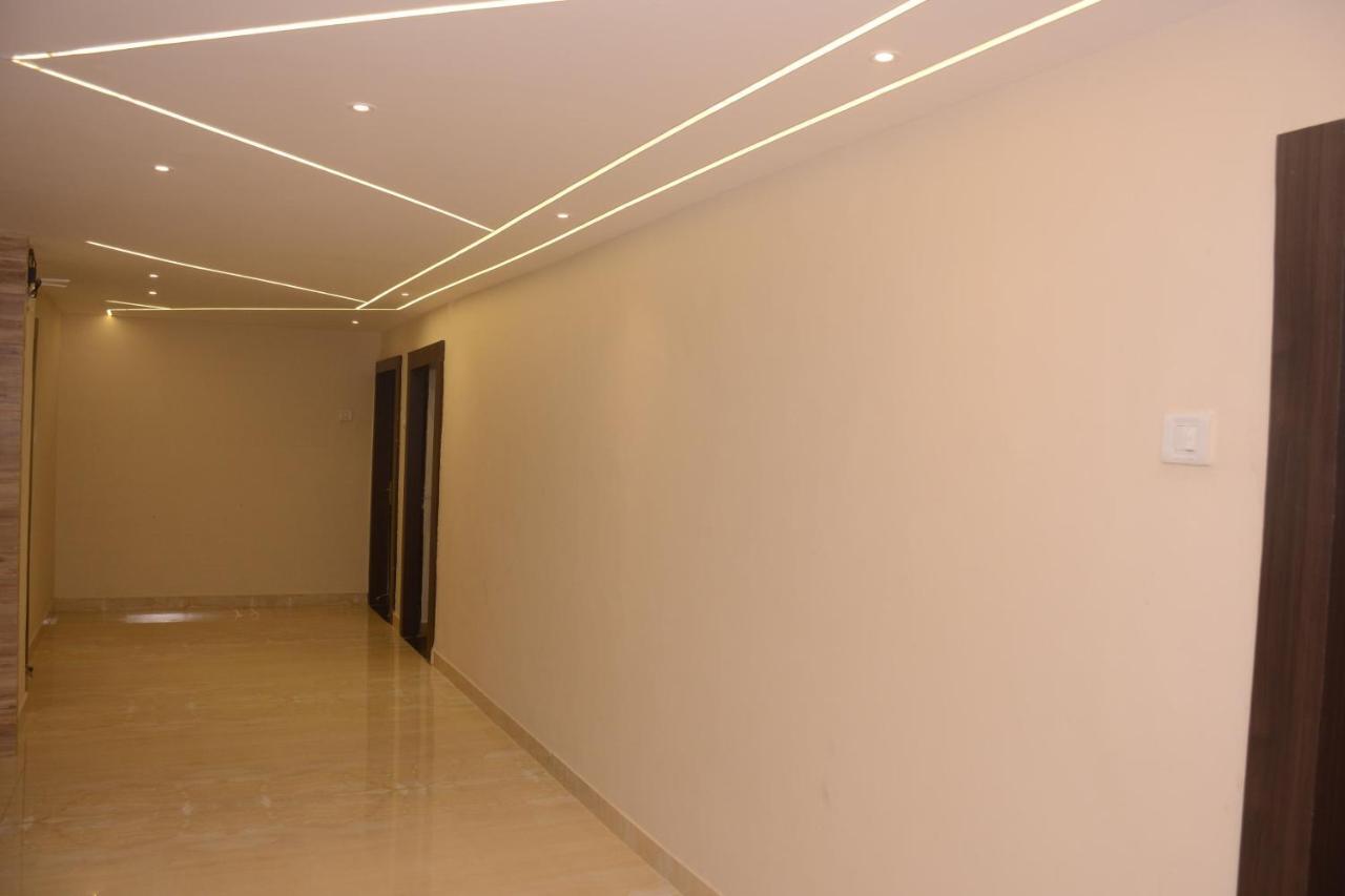 Hotel Bharat Kota  Bagian luar foto