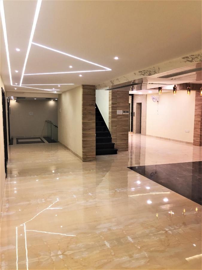 Hotel Bharat Kota  Bagian luar foto